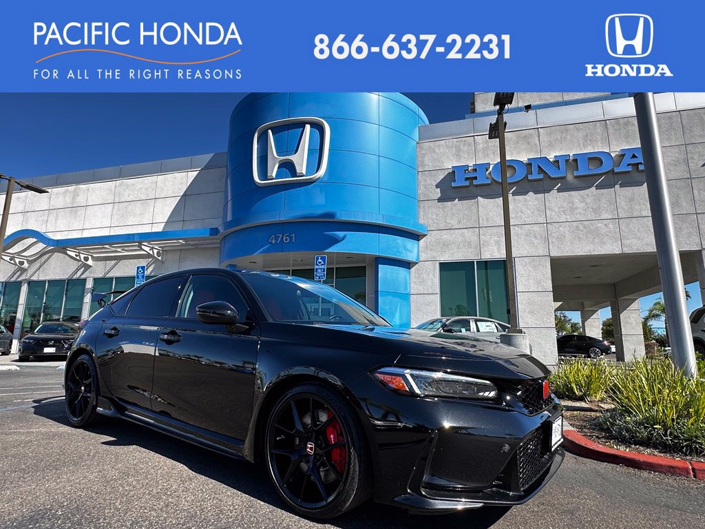 Used 2023 Honda Civic Type R image 1