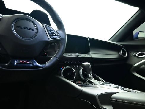 Used 2018 Chevrolet Camaro SS image 40
