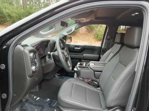 Used 2025 GMC Sierra 1500 Pro w/ Graphite Edition image 10