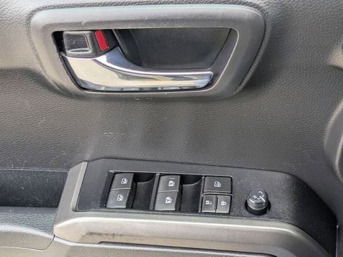 Used 2023 Toyota Tacoma TRD Off-Road image 23