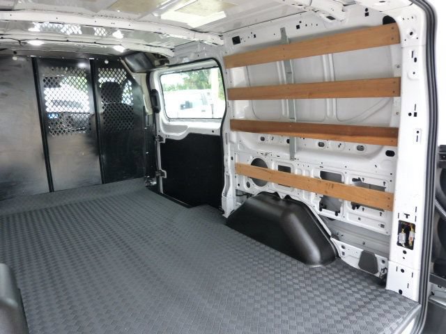 Used 2024 Ford Transit 250 Low Roof w/ Exterior Upgrade Package RWD image 16