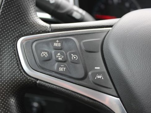 Used 2023 Chevrolet Equinox LT image 35