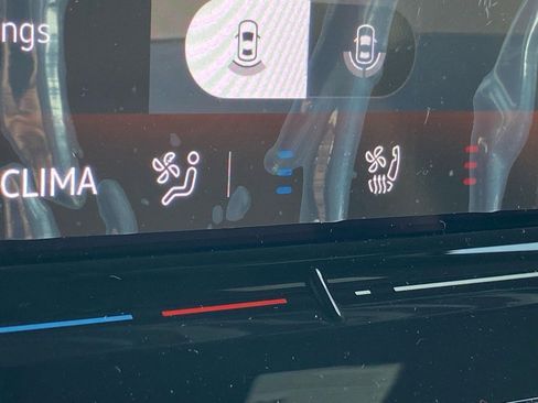 New 2025 Volkswagen ID. Buzz Pro S image 11