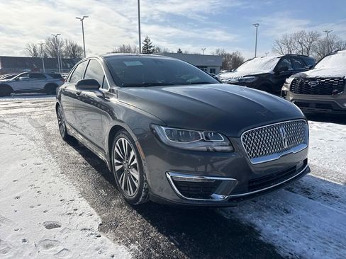 Used 2019 Lincoln MKZ Reserve w/ Luxury Package image 4