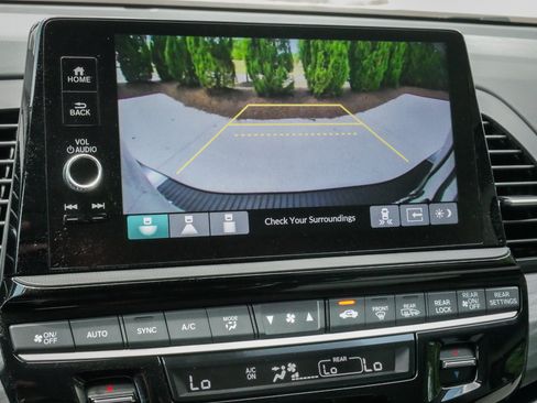 Certified 2026 Honda Odyssey Elite image 24