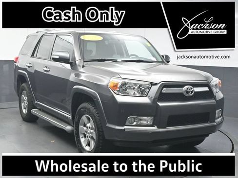 Used 2011 Toyota 4Runner SR5 AWD/4WD image 1