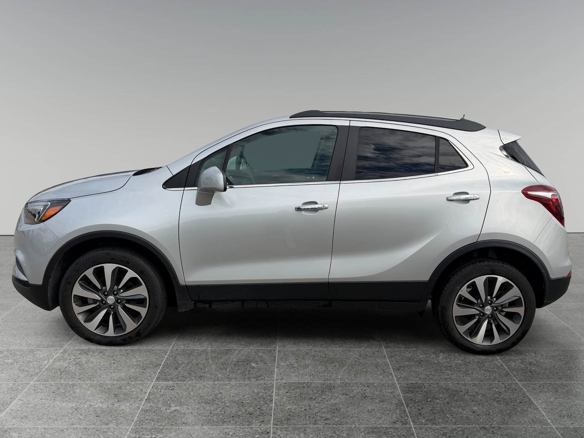 Used 2022 Buick Encore Preferred w/ Safety Package AWD/4WD image 9