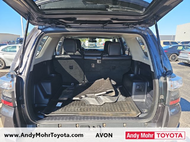 Used 2019 Toyota 4Runner TRD Off-Road Premium AWD/4WD image 12