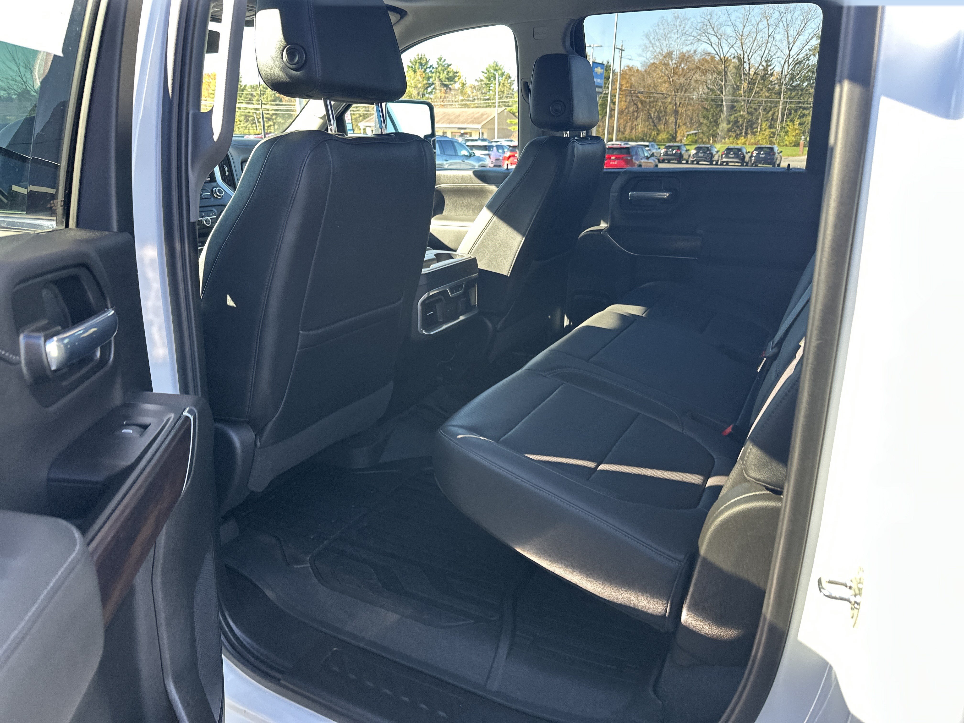 Certified 2020 GMC Sierra 2500 SLT w/ SLT Convenience Package AWD/4WD image 11