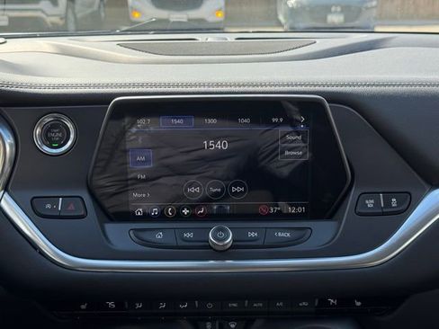 Certified 2021 Chevrolet Blazer LT image 3