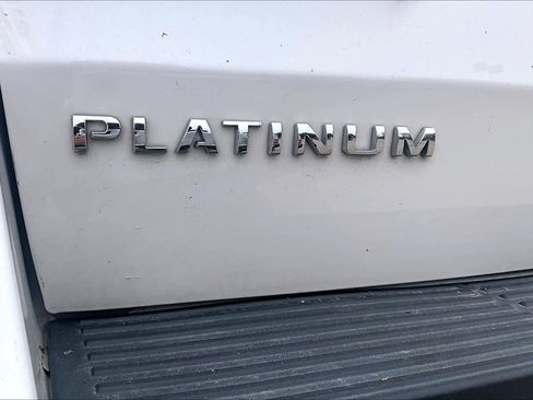 Used 2019 Ford Expedition Platinum image 9