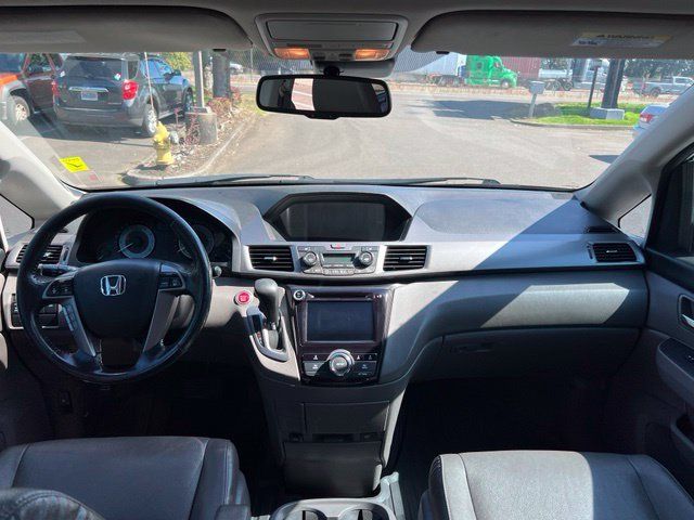 Used 2017 Honda Odyssey EX-L image 18