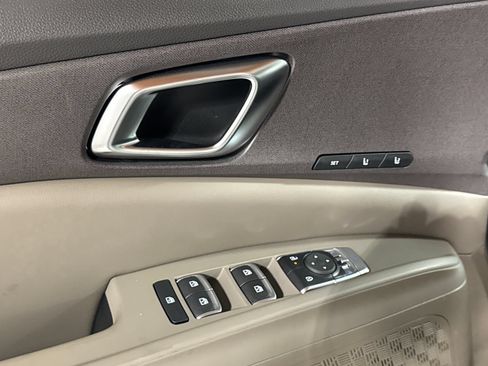 New 2026 Kia Carnival EX FWD image 12
