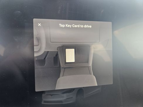 Used 2022 Tesla Model S image 16