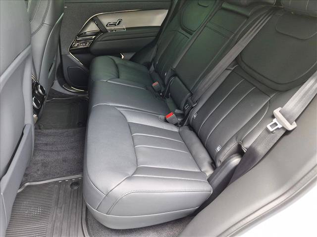 New 2027 Land Rover Range Rover Sport SE AWD/4WD image 15
