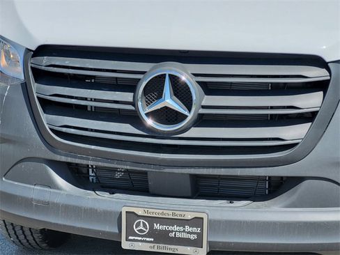 New 2025 Mercedes-Benz Sprinter 2500 image 28