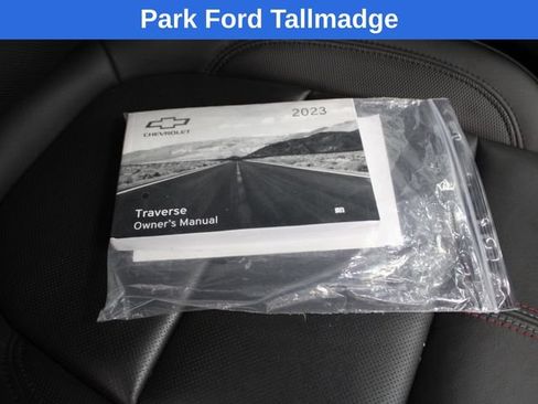 Used 2023 Chevrolet Traverse RS AWD/4WD image 31