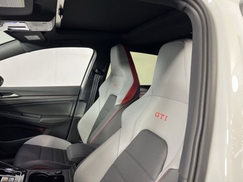 Used 2024 Volkswagen GTI Autobahn image 23
