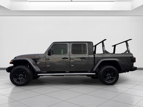 Used 2020 Jeep Gladiator Mojave AWD/4WD image 2