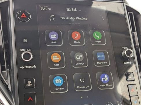 Used 2025 Subaru Crosstrek 2.0i Premium AWD/4WD image 27