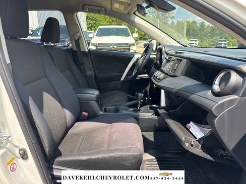 Used 2017 Toyota RAV4 LE w/ All Weather Liner Package AWD/4WD image 43