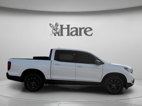 Used 2023 Honda Ridgeline Sport image 6