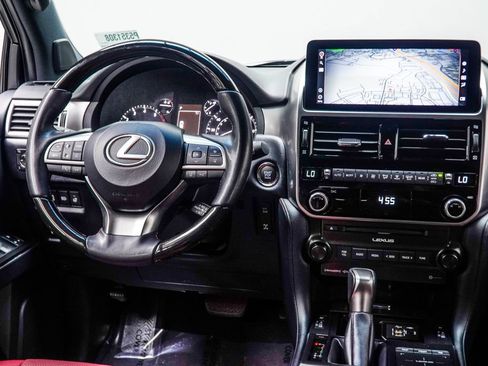 Used 2023 Lexus GX 460 Premium w/ Premium Package AWD/4WD image 17