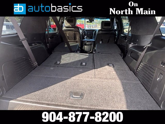 Used 2018 Cadillac Escalade Platinum RWD image 29