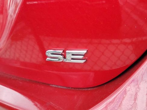 Used 2024 Toyota Camry SE FWD image 5