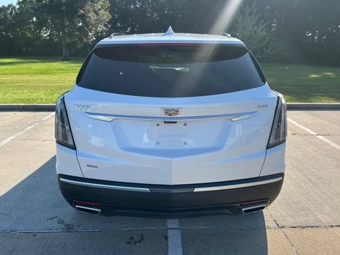 Used 2025 Cadillac XT5 Sportv w/ Technology Package AWD/4WD image 4