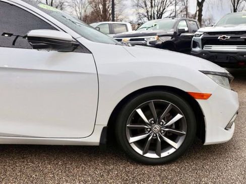 Used 2020 Honda Civic EX image 12