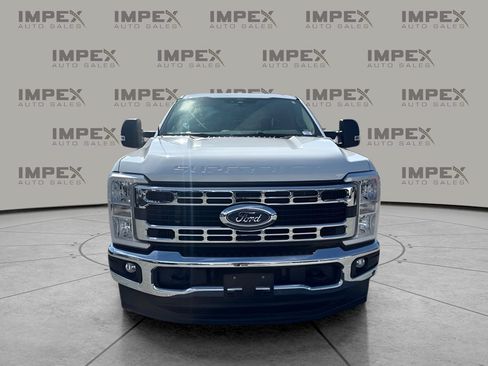 Used 2025 Ford F250 XLT w/ FX4 Off-Road Package AWD/4WD image 8