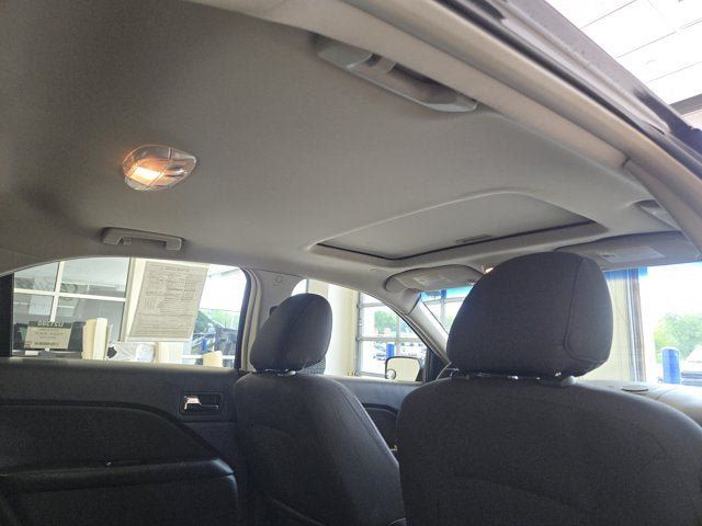 Used 2010 Ford Fusion SE FWD image 8