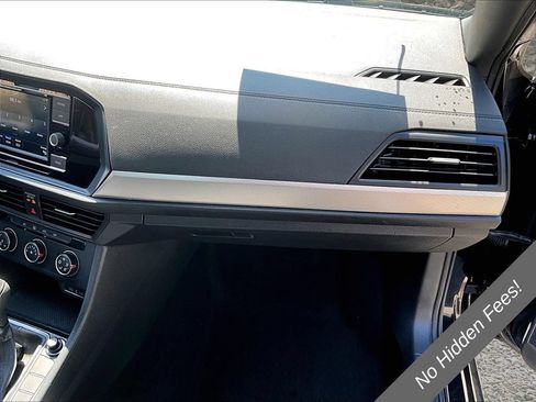 Used 2023 Volkswagen Jetta Sport FWD image 14