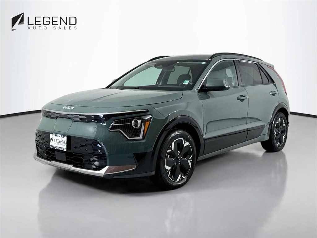 Used 2023 Kia Niro Wind w/ Wind Preserve Package FWD image 1