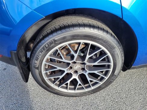 Used 2018 Porsche Macan Base image 11