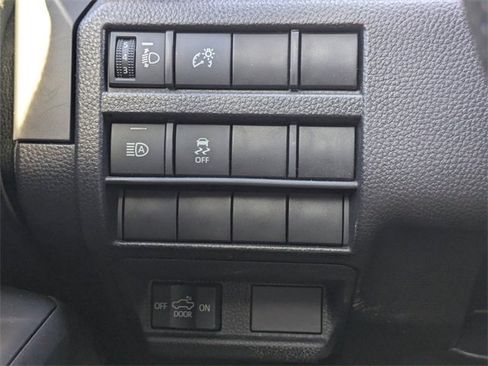 Used 2024 Toyota Tacoma SR image 23