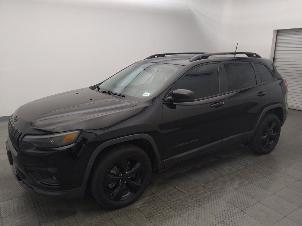 Used 2019 Jeep Cherokee Latitude Plus FWD image 2