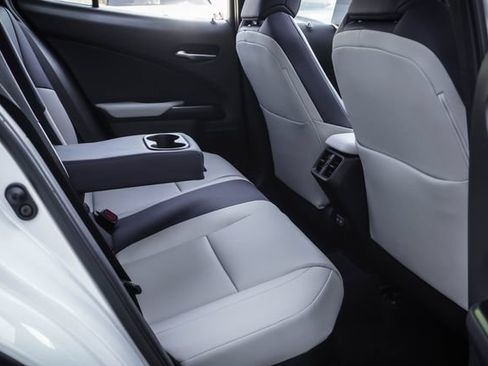 Certified 2025 Lexus UX 300h FWD w/ Accessory Package (Z2) image 24
