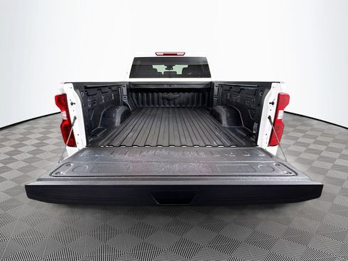Used 2024 Chevrolet Silverado 2500 LT AWD/4WD image 25