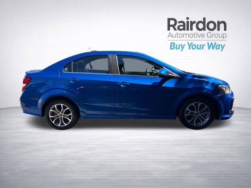 Used 2019 Chevrolet Sonic LT w/ RS Package FWD image 8