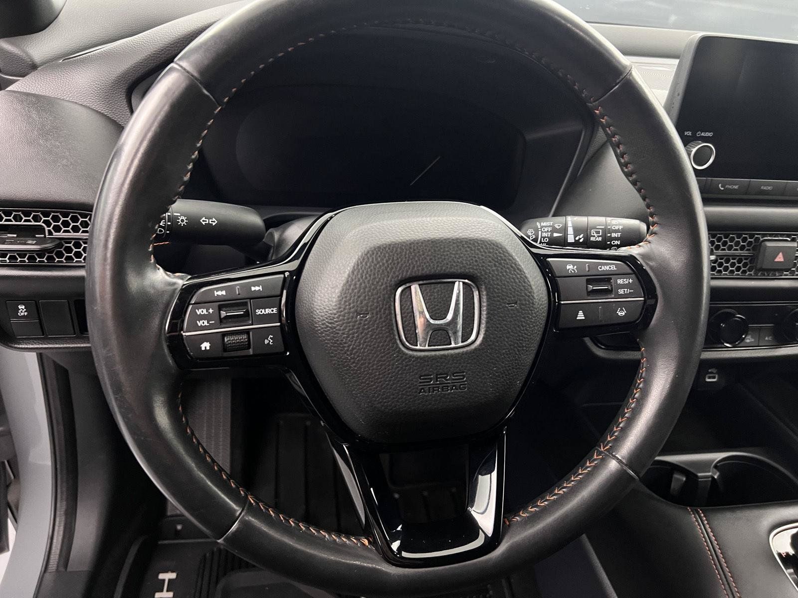 Certified 2025 Honda HR-V Sport image 6