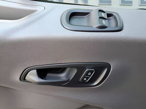 Used 2024 Ford Transit 350 XLT image 14