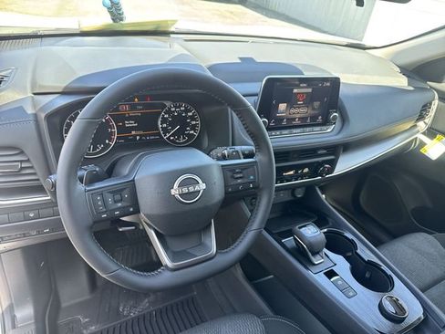New 2026 Nissan Rogue SV AWD/4WD image 16