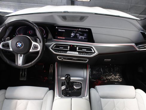 Used 2023 BMW X5 xDrive40i w/ M Sport Package AWD/4WD image 29