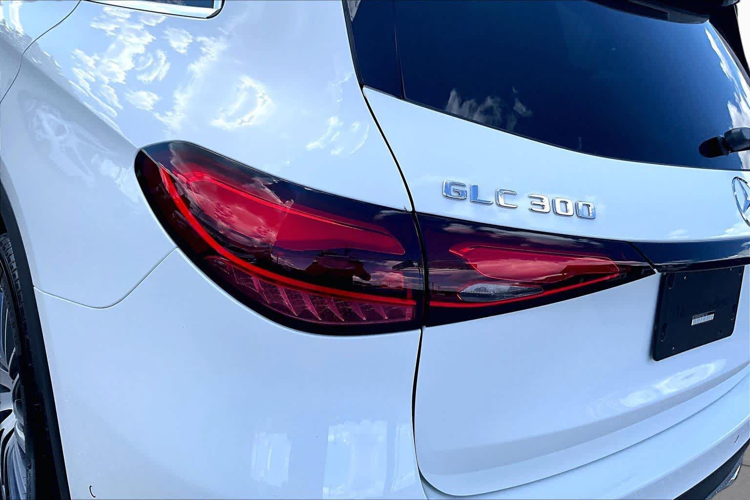 Certified 2026 Mercedes-Benz GLC 300 4MATIC image 27