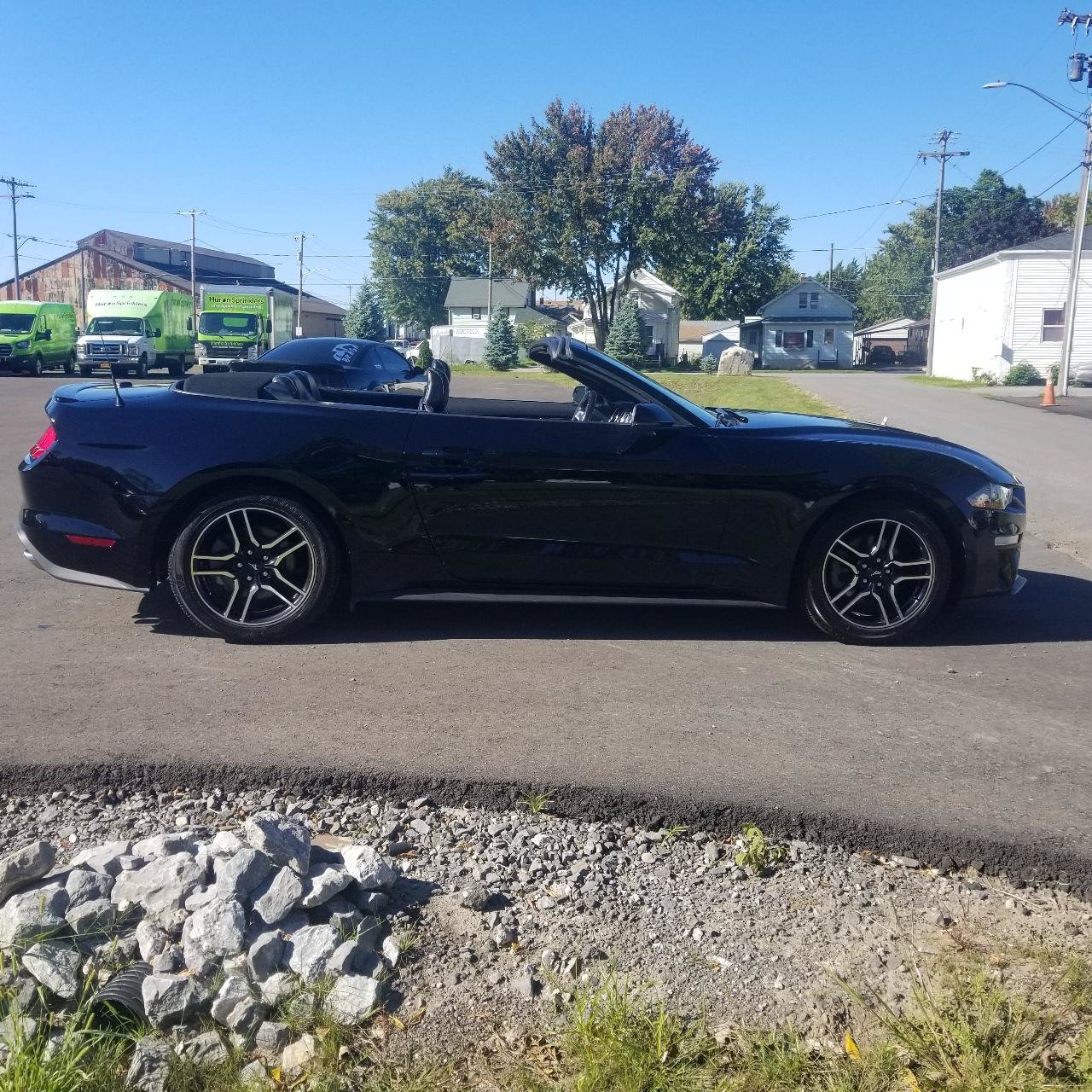 Used 2020 Ford Mustang Premium RWD image 18