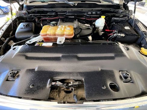 Used 2015 RAM 1500 Laramie w/ Convenience Group image 31