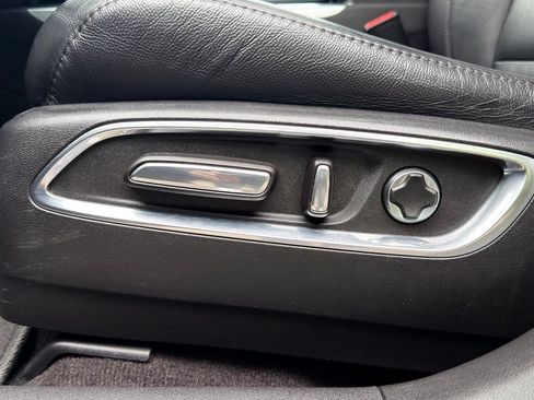 Used 2020 Acura MDX SH-AWD image 22
