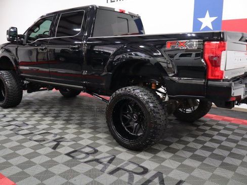 Used 2017 Ford F350 Platinum w/ Platinum Ultimate Package AWD/4WD image 5